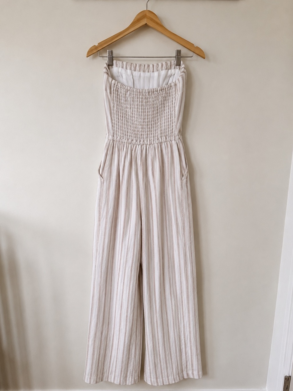 Abercrombie & Fitch Strapless Linen-Blend Striped Wide-Leg Jumpsuit - Picture 3 of 11